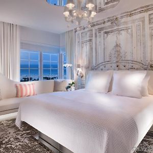 Premier King Room Ocean View